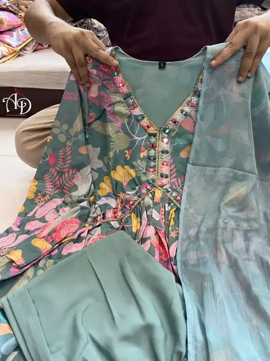 Floral Alia Cut Suit uploaded by Unique Textile on 1/5/2024