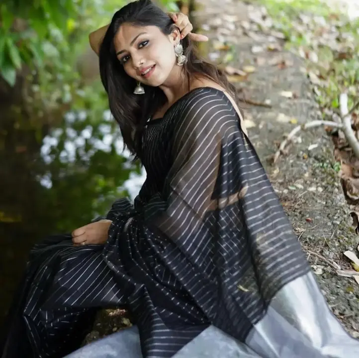 Rich pallu silver zari weaving with allover linning design saree uploaded by DHANANJAY CREATIONS on 1/5/2024
