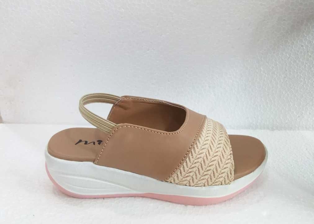 Kids sandal beige uploaded by Emadhi Mall on 3/24/2021