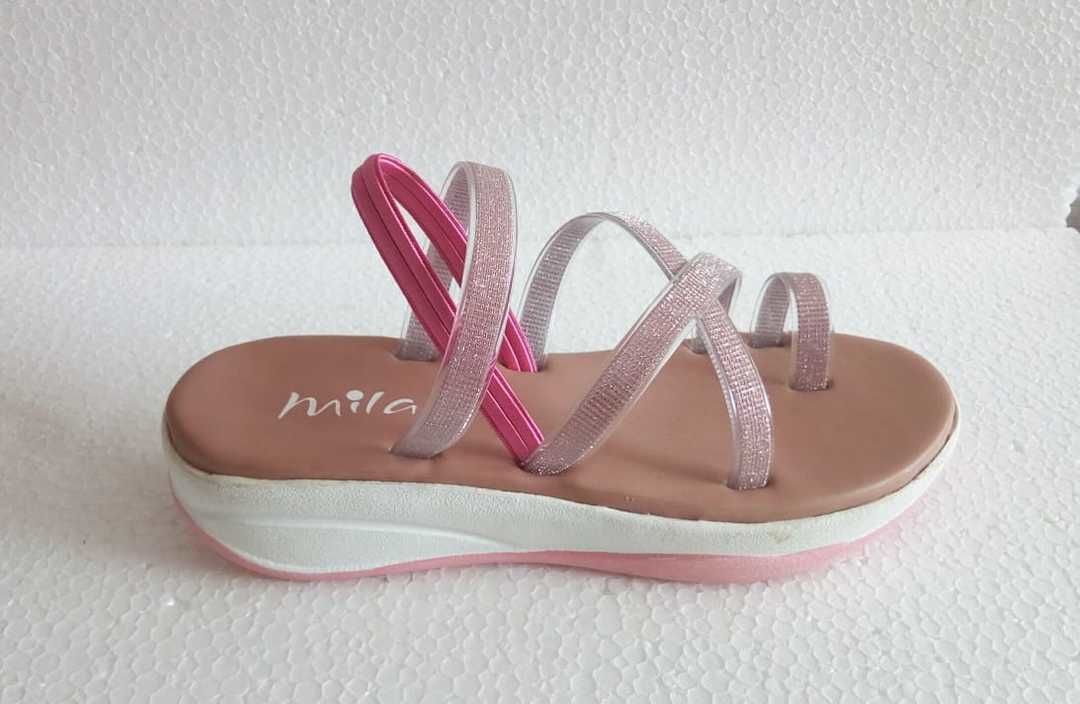 Kids sandal beige uploaded by Emadhi Mall on 3/24/2021