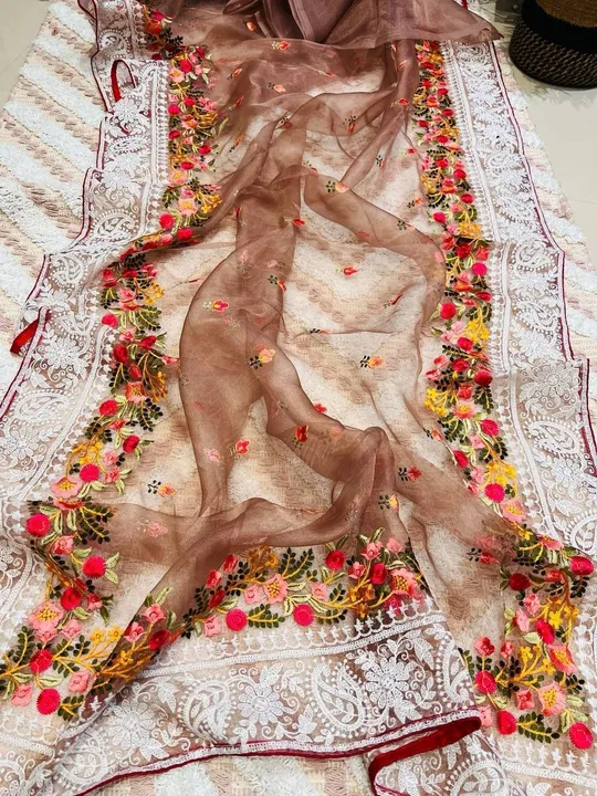 *Organza hit design | Riddhi-Siddhi -2*

Superb Soft Refined Organza Silk Saree With Lucknowi Thread uploaded by Divya Fashion on 1/8/2024