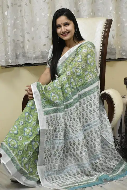 Linen saree  uploaded by The print house  on 1/9/2024