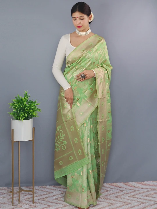 Linen saree  uploaded by business on 1/10/2024