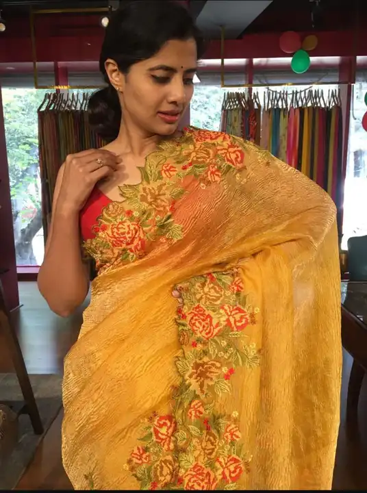 Banarsi Tissue Embroidery Saree uploaded by Meenawala Fabrics on 1/11/2024