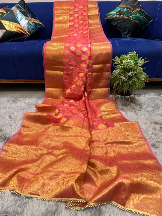 New design || Vandana 

 Pure weaving  *organza  silk* saree in weaved viscos with solid color  with uploaded by Style's fashion on 1/11/2024