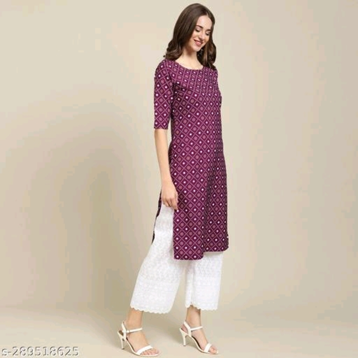 Catalog Name:*Aakarsha Petite Kurtis*
Fabric: Crepe
Sleeve Length: Short Sleeves
Pattern: Printed
Co uploaded by Women's clothing Shop  on 1/11/2024
