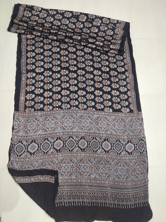 New saree available  uploaded by Fujel khatri on 1/12/2024