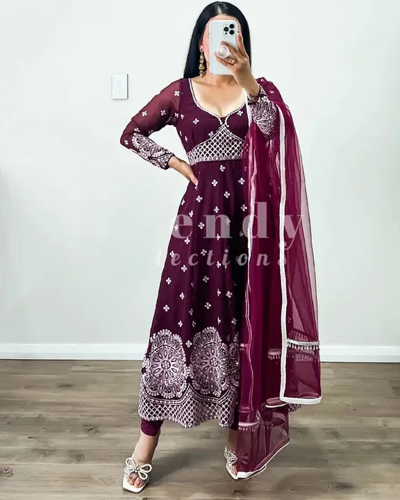 Heavy Gown - Dupatta Set uploaded by SWAGHOSH on 1/12/2024