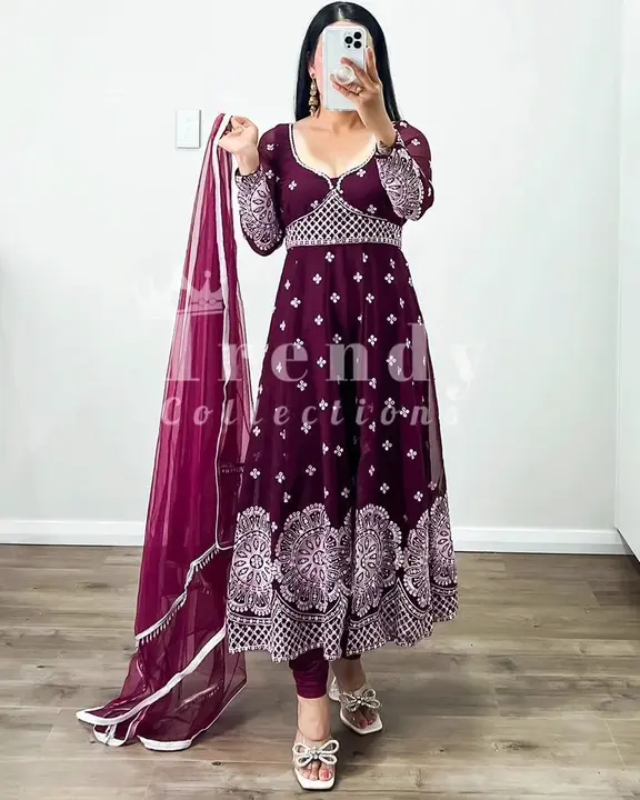 Heavy Gown - Dupatta Set uploaded by SWAGHOSH on 1/12/2024
