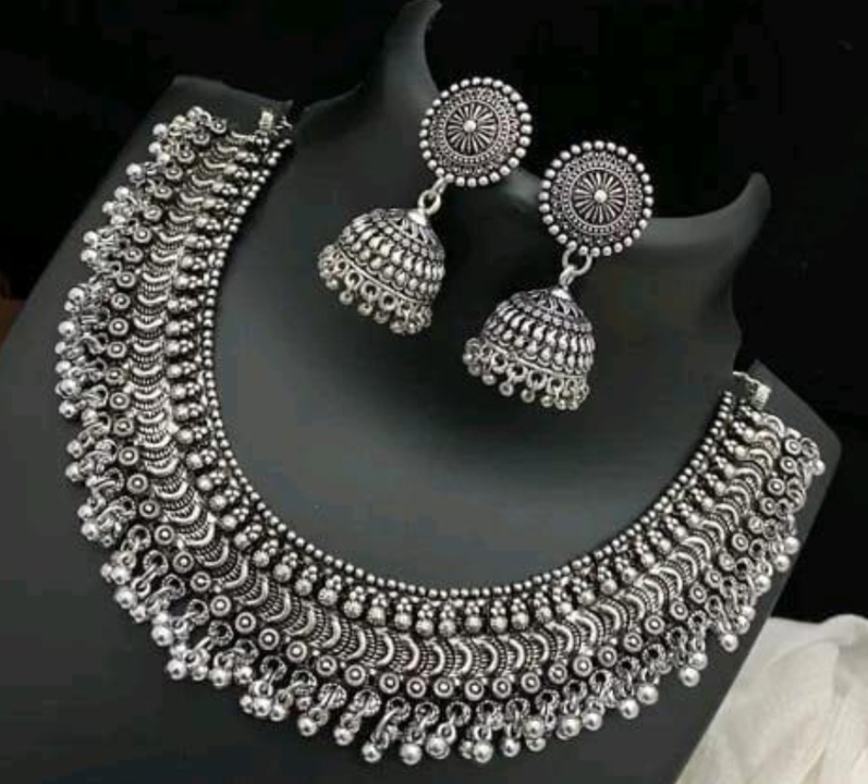  Beautiful Jewellery Sets
Name:  Beautiful Jewellery Sets
Base Metal: German Silve uploaded by business on 1/12/2024