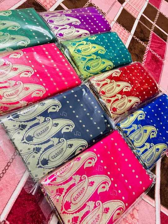 All Over Soft Saree
Full saree With Blouse
Colour - 8
Set       - 8
 uploaded by H.A Traders on 1/13/2024