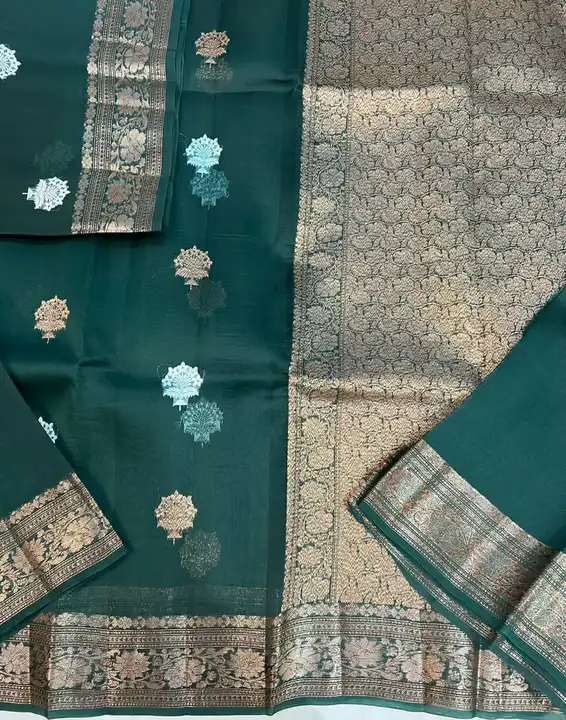 Product uploaded by NOOR BENARSI SAREES on 1/15/2024