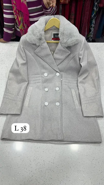 👆blazer collar furr, Heavy tweet fabric
Size on pic
 uploaded by Manish sales on 1/16/2024