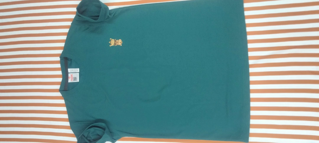 Half sleeve tshirt  uploaded by Vaani Garments  on 1/17/2024
