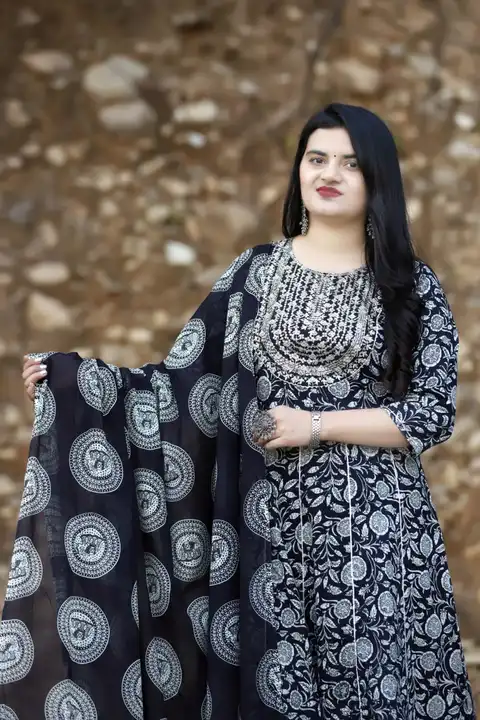 Product uploaded by Pink city Fashion and Jaipur Kurtis on 1/17/2024