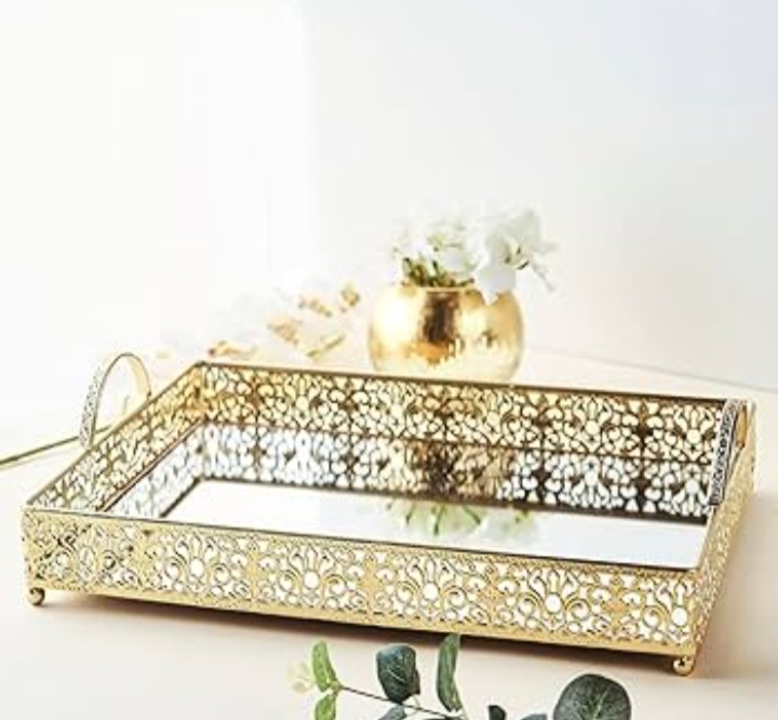Jewelry Dish Tray Vanity Trinket Plate Mirrored Holder Decor Gold

 uploaded by Neumark impex on 1/18/2024