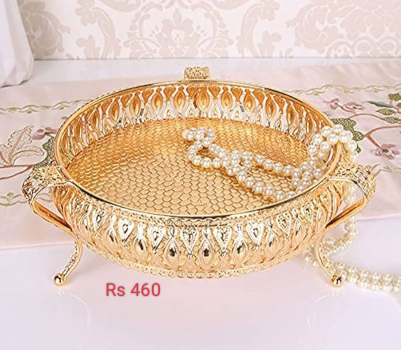 Gold Metal TRAY  Home Decor (30cm)

 uploaded by Neumark impex on 1/18/2024