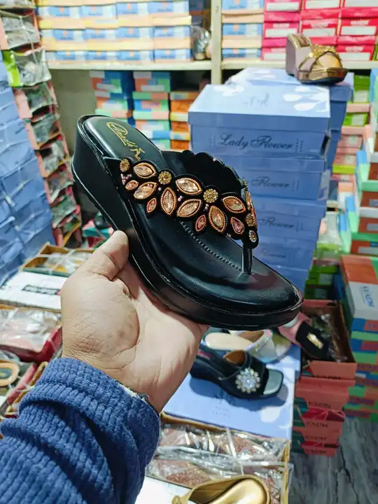 Product uploaded by Nafasat footwear on 1/20/2024