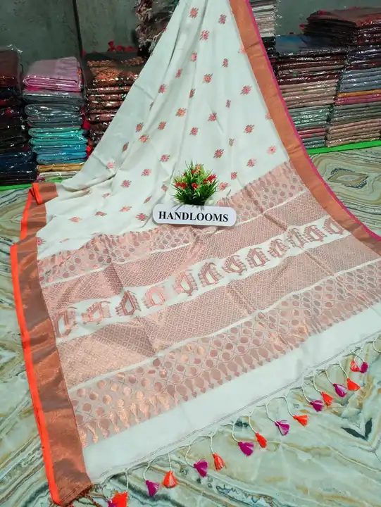 Handloom saree  uploaded by Matri Saree Center on 1/20/2024