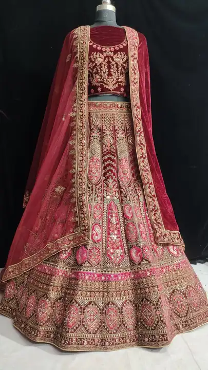 9000 velvet fabric  uploaded by Srija collection on 1/23/2024