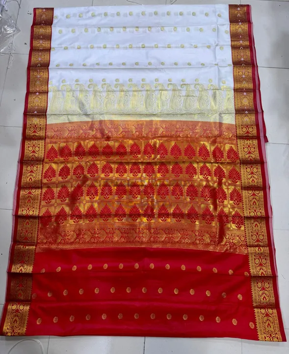 Kanchipuram jacquard rich Pallu buta saree with blouse
 uploaded by Shv Sh Handloom on 1/23/2024