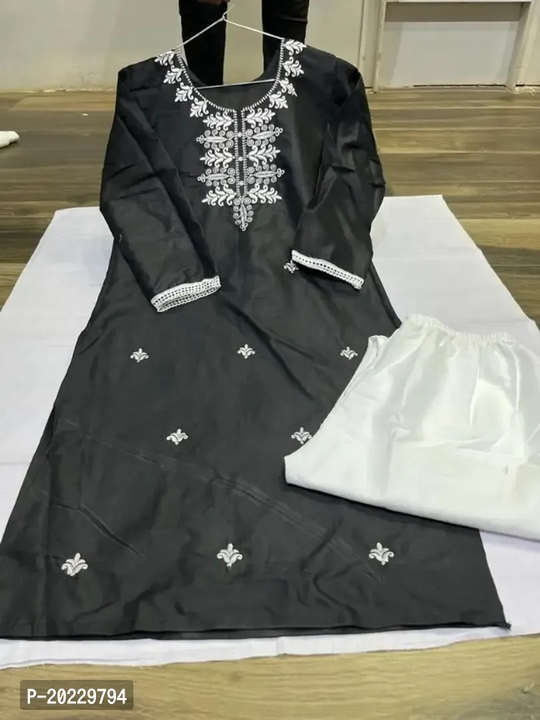 Fancy Cotton Kurta Set For Women uploaded by StyleHub on 1/23/2024