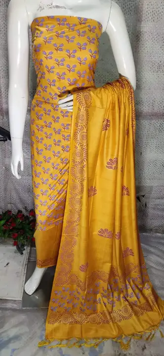 Suit for women  uploaded by SHAHIN HANDLOOM on 1/24/2024