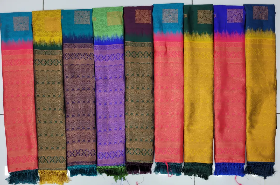 Lichi Kota jari butti with padding pallu
 uploaded by Dhanshree on 1/25/2024