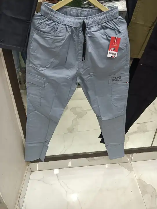 Post image I want 50+ pieces of Trackpants at a total order value of 50000. I am looking for Yhi item chaiye same cotton lycra me h 
Kisi k paas ready stock me ho to contact me. Please send me price if you have this available.