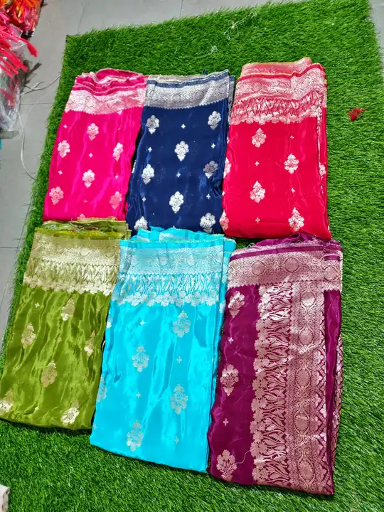 Pure Banarasi uploaded by A Z Fabrics on 1/30/2024