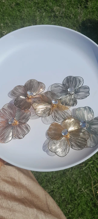 Western flower earrings  uploaded by Sb designs on 2/1/2024