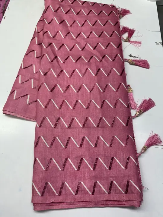 NEW BANDHNI PRITED CRYSTAL DESIGN WITH ZARI WOVEN BORDER .IT HAS 5.20 MTR IN LENGTH AND BLOUSE IN 0. uploaded by business on 2/3/2024