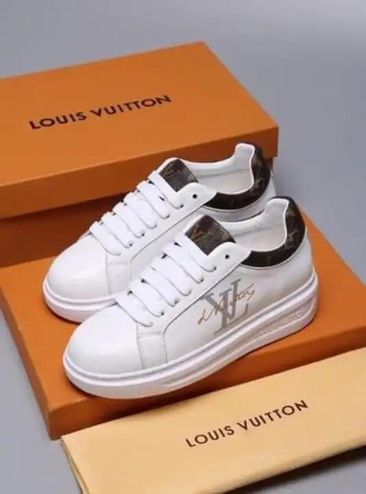 *🔥Premium Article🔥*

*PRODUCT NAME*: Louis Vuitton LV White Brown Silver Logo

*QUALITY*:- Master  uploaded by business on 2/5/2024
