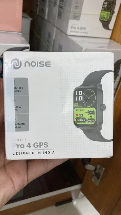 Noise colorfit pro 4 GPS  uploaded by business on 2/7/2024
