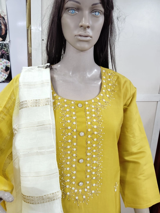 Kurti pent with duppata uploaded by business on 2/7/2024
