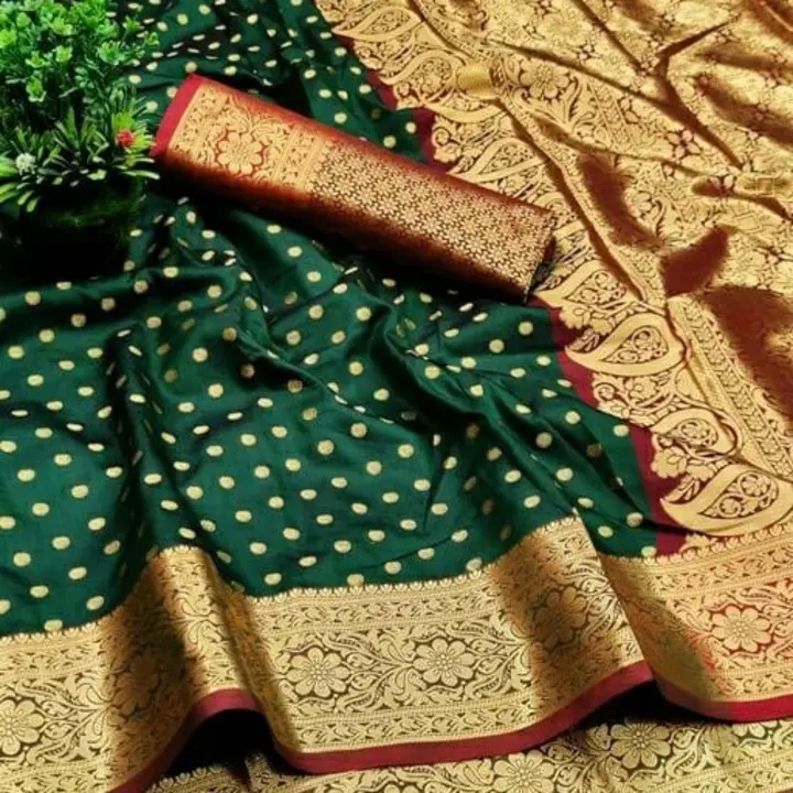 Benarasi silk saree  uploaded by Kp fashions  on 2/8/2024