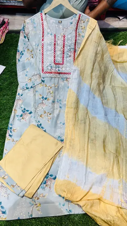 Post image Hello I am a manufacturer of kurti pent in cotton ,rayon ,Maslin for wholesale price contact us 
9829673672 provide factory price to direct customers only wholesale