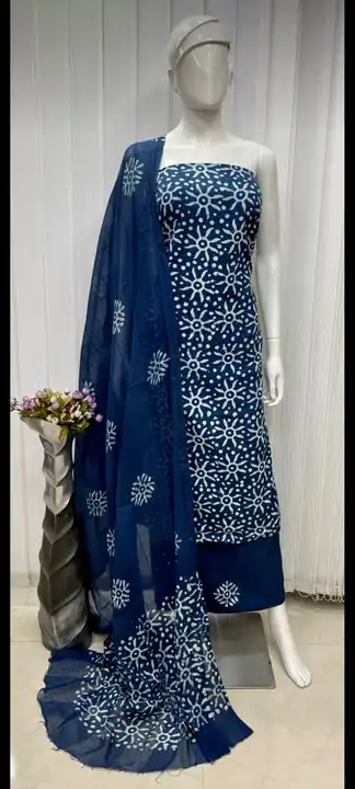 Post image 🍀🍀🍀
**New stock ready with new designs**

**Batik print light color suits **

**Fabric :  heavy cotton**

**Top :- Pure Cotton 2:25 meter **

**Bottom :-Pure Cotton 2:25 meter**

*Dupatta :- Cotton Doriya 2:25 meter **

**Ready to dispatch**
🍁🍁🍁
*BOOK FAST_**
