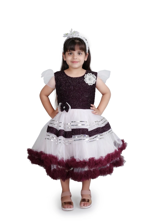 Girls frock  uploaded by NEW PARI FASHION on 2/13/2024