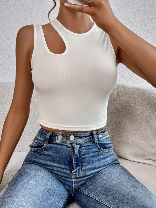 Crop top  uploaded by Xotec Shirt Manufacturer  on 2/14/2024