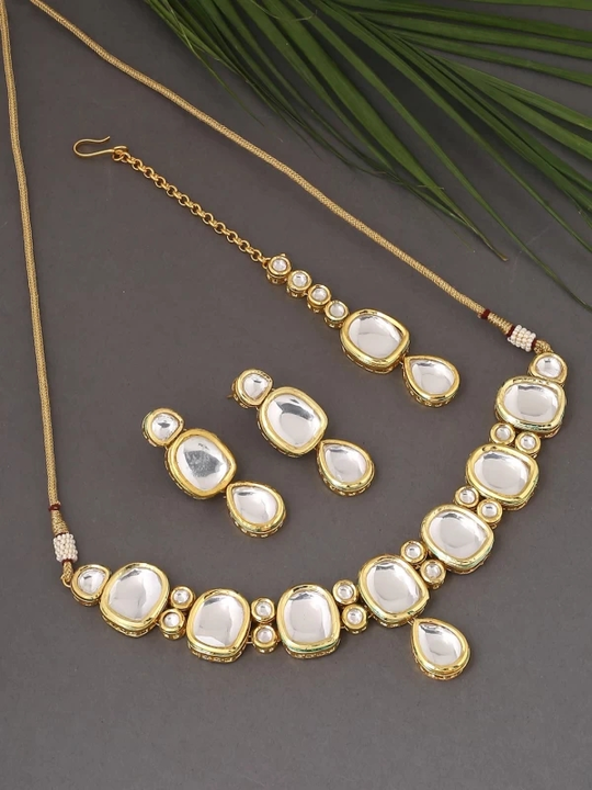Post image I want 11-50 pieces of Necklaces at a total order value of 10000. I am looking for केवल मैन्युफैक्चर ही संपर्क करें what's app -9694526127. Please send me price if you have this available.