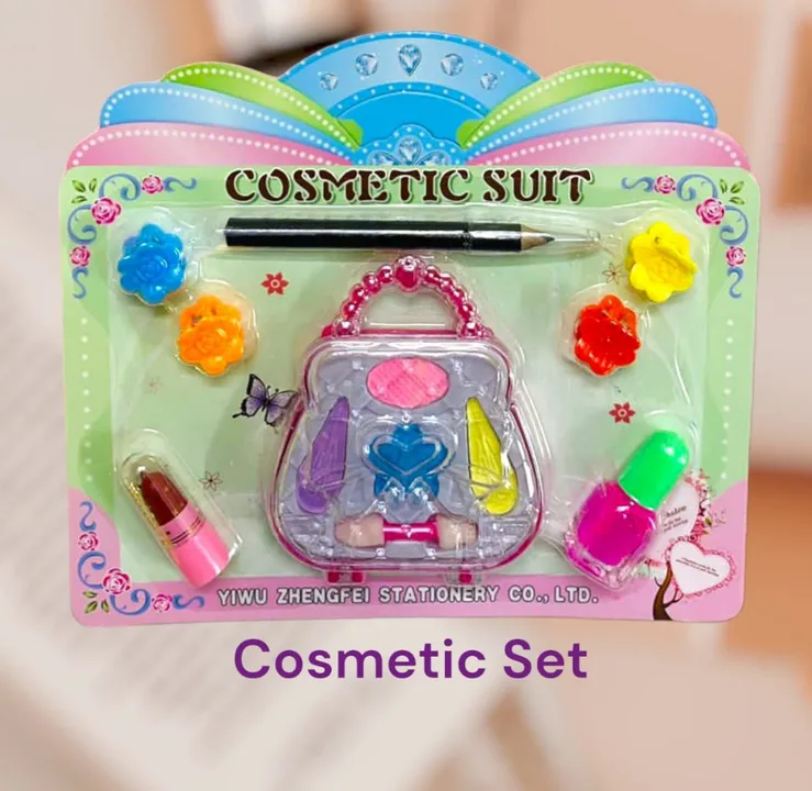 Cosmetic set...💓🌟🌟🌟 uploaded by business on 2/17/2024