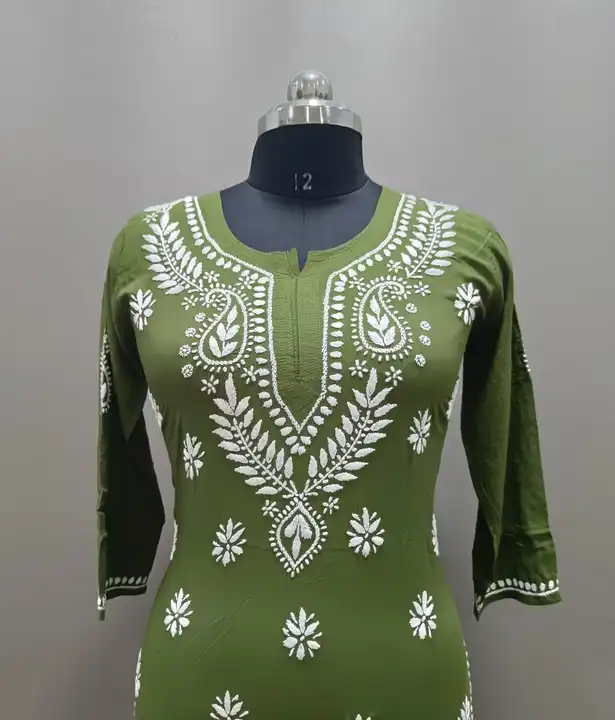 Short kurti
Fabric modal
Length 30
Size 36 to 44
Gala booti Patten. Contact no.8318704348... uploaded by business on 2/17/2024