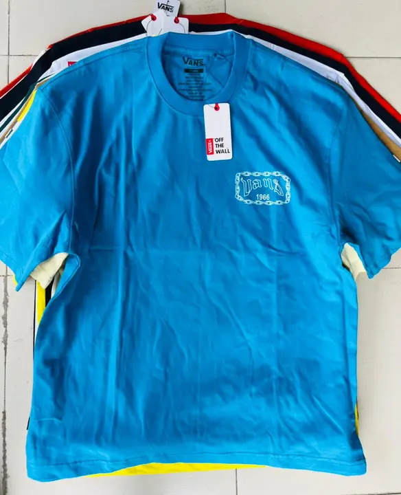VANS OVERSIZED TSHIRT  uploaded by business on 2/17/2024