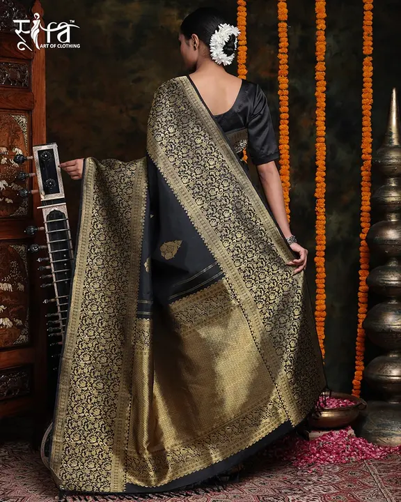 Allover Golden Zari Weaving Flower With Rich Pallu & hevay border Desing Saree uploaded by DHANANJAY CREATIONS on 2/18/2024