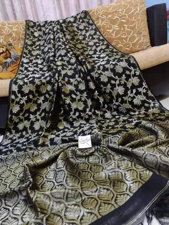 Product uploaded by Sujata saree cantre on 2/19/2024