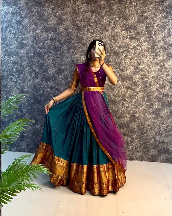 Beautiful Narayan pattu gown  uploaded by Sharma studio on 2/19/2024