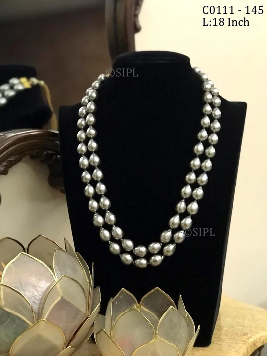 Shell Baroque pearl Necklace set uploaded by business on 2/21/2024