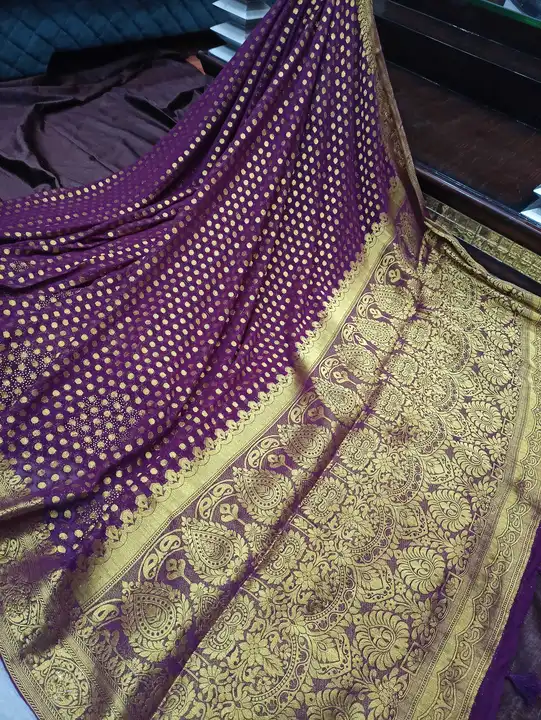 Women's Banarasi Silk Saree // Georgette // Chiffon //Partywear //Zari woven
 uploaded by business on 2/22/2024