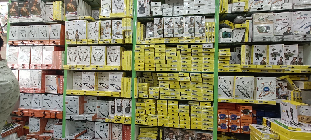 Warehouse Store Images of Kirti Nx Mobile Shop
